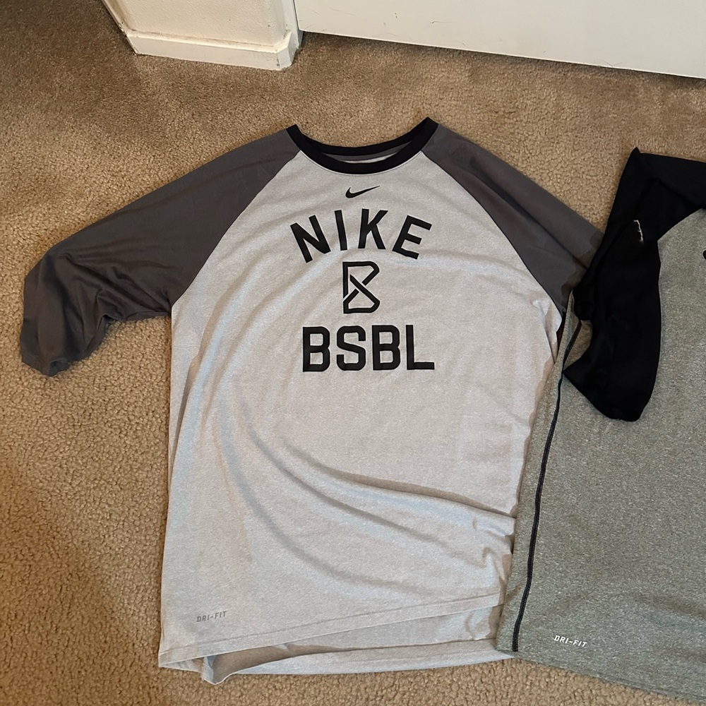 Nike rate Swingman Gray and Black Long Sleeve Tees - Picture 2 of 3
